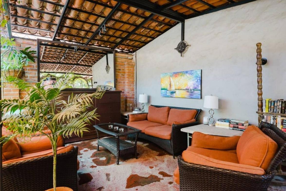 Enjoy Ac In The Queen'S Suite At Inn Ajijic Kültér fotó